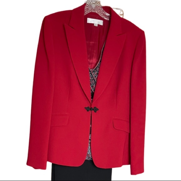 TAHARI | 3-Piece Suit | Red Brick/Black | Jacket, Tank, Wide Leg Trousers | 14 - Picture 3 of 16